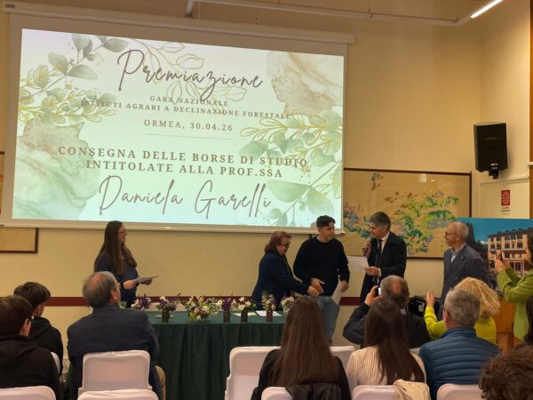 Premiazione vincitore Gara Nazionale Ormea